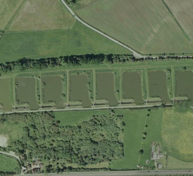 Caen Hill Locks (Construction) - Strange Google Earth maps ∴